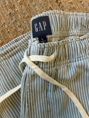 GAP Blue and White Striped barrel Drawstring Waist Pants